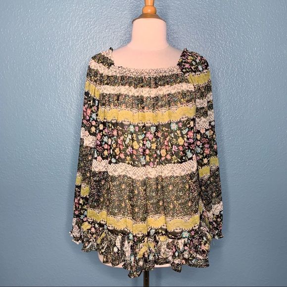 Deby Debo Revolve Jasmin Skirted Floral Blouse - Picture 2 of 8